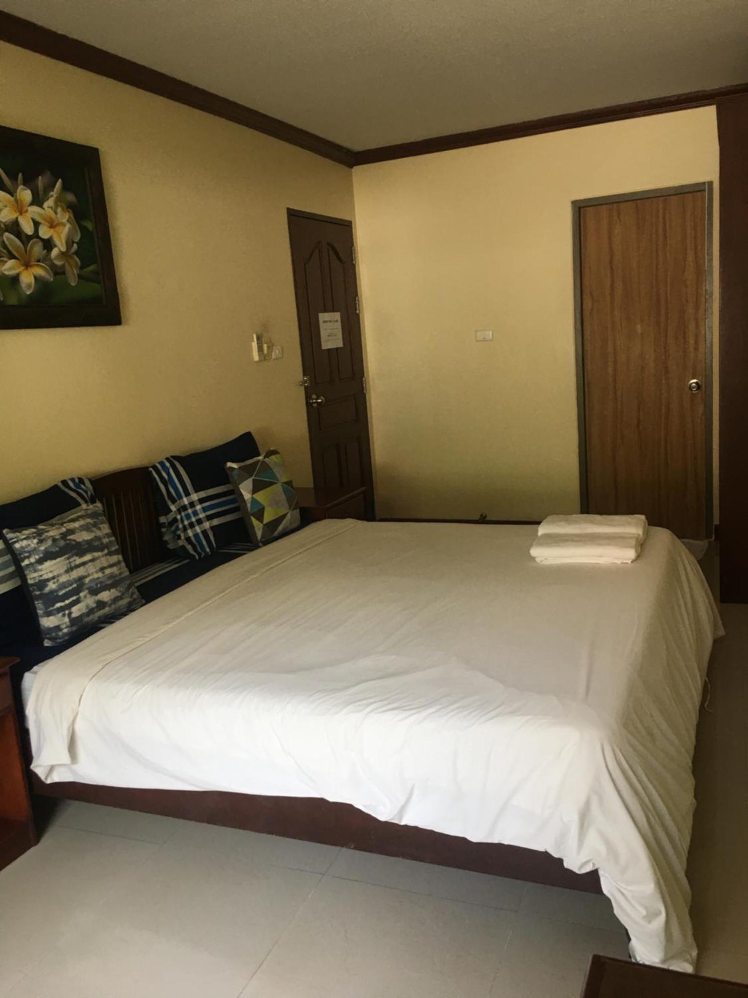 Pranang Flora House Homestay Ao Nang Buitenkant foto